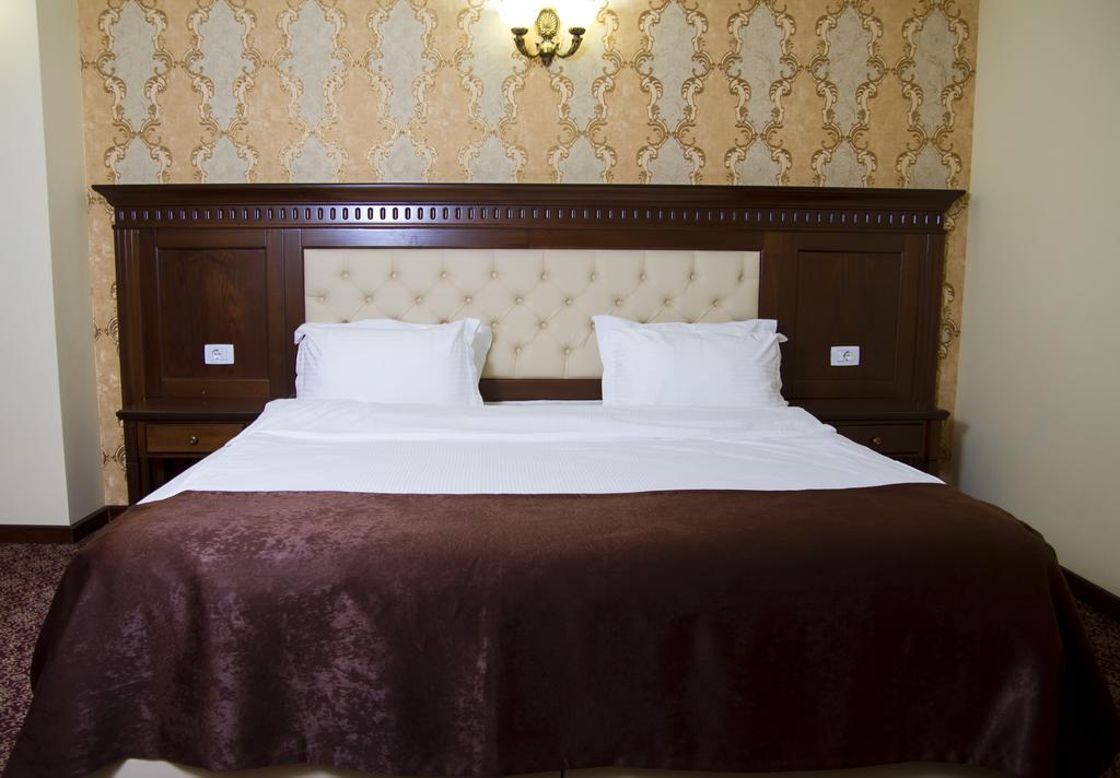 Hotel Giuliano Bragadiru Eksteriør billede
