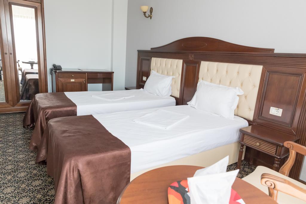Hotel Giuliano Bragadiru Eksteriør billede