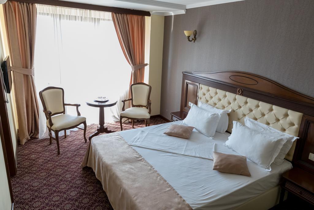 Hotel Giuliano Bragadiru Eksteriør billede