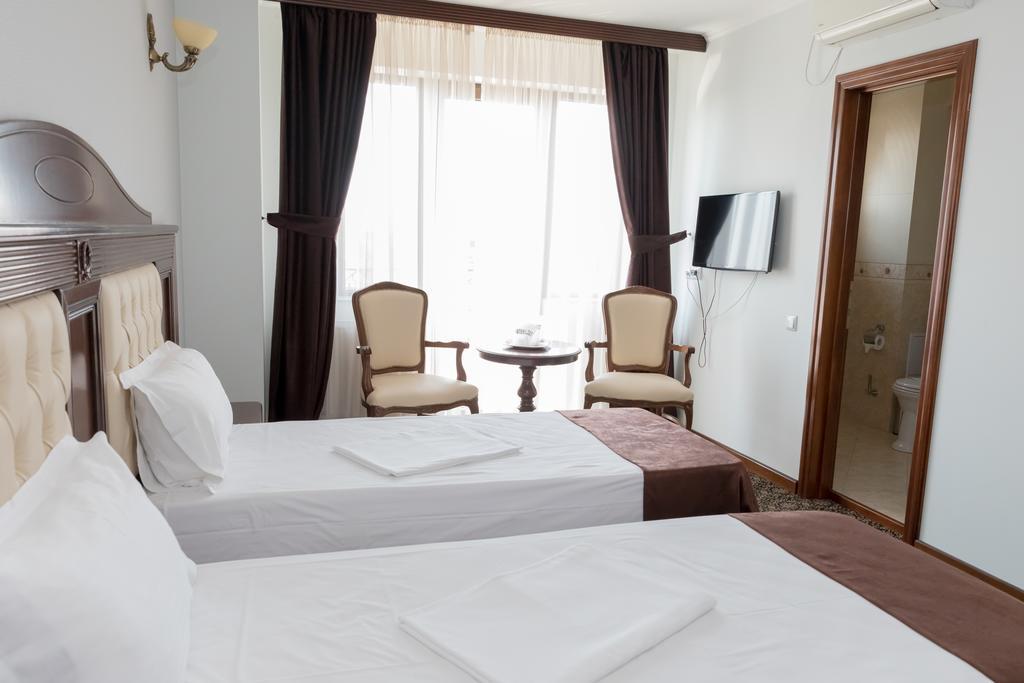 Hotel Giuliano Bragadiru Eksteriør billede