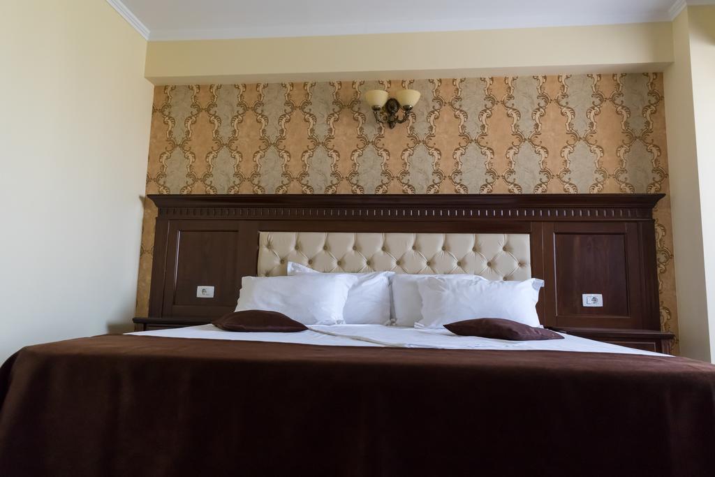 Hotel Giuliano Bragadiru Eksteriør billede