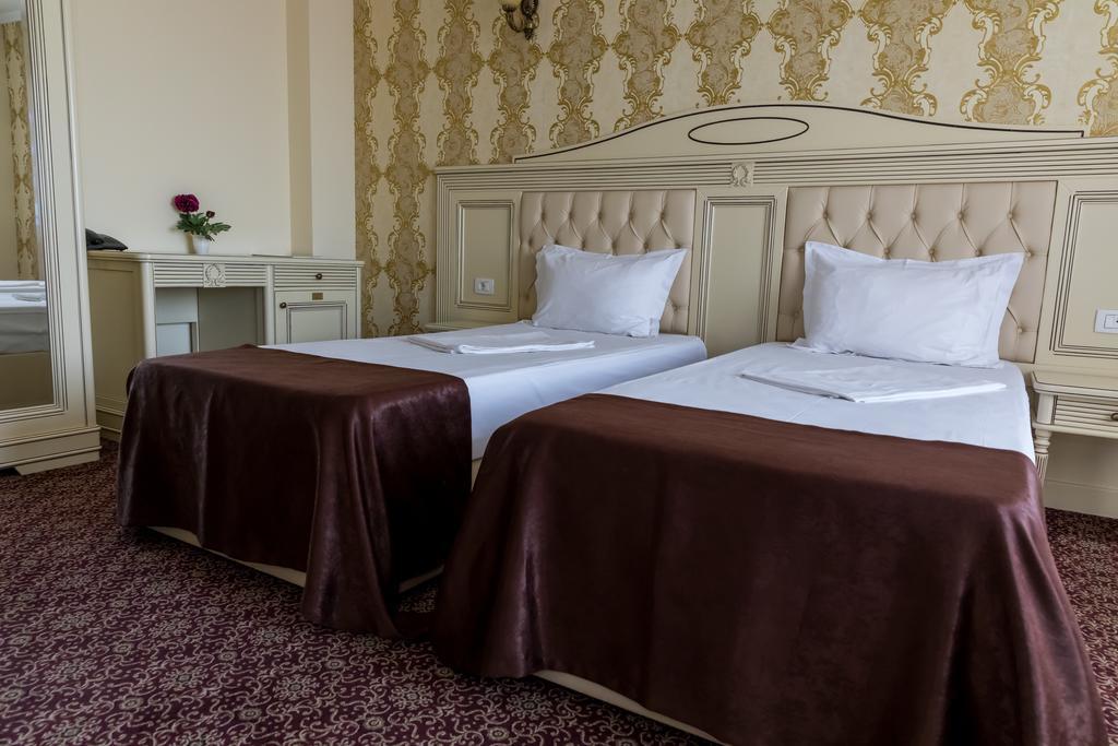 Hotel Giuliano Bragadiru Eksteriør billede