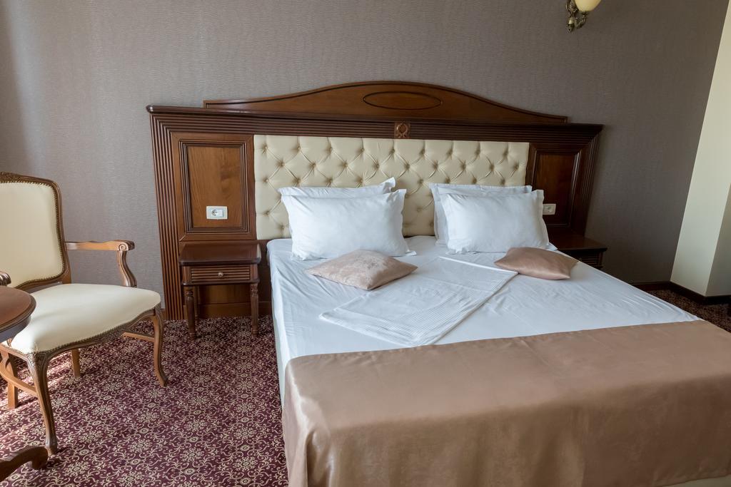 Hotel Giuliano Bragadiru Eksteriør billede